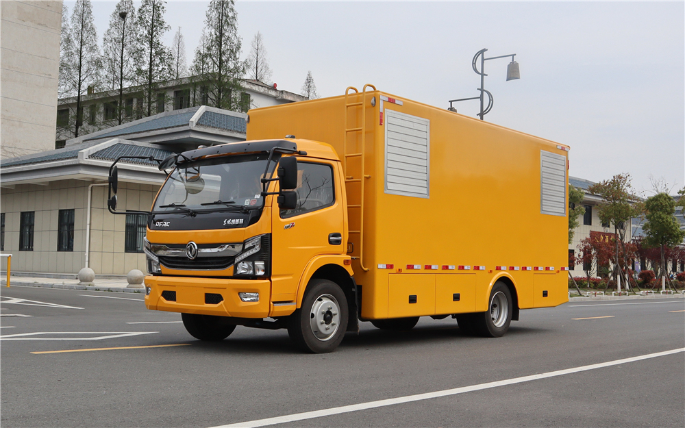 大多利卡电源车 (7)