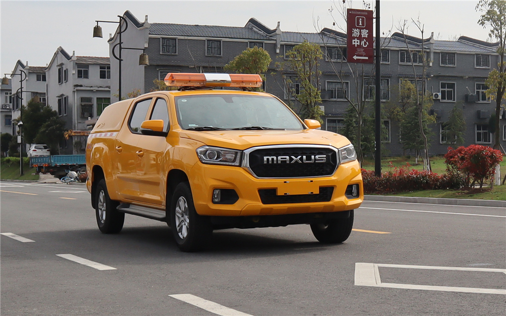 大通皮卡救险车 (3)