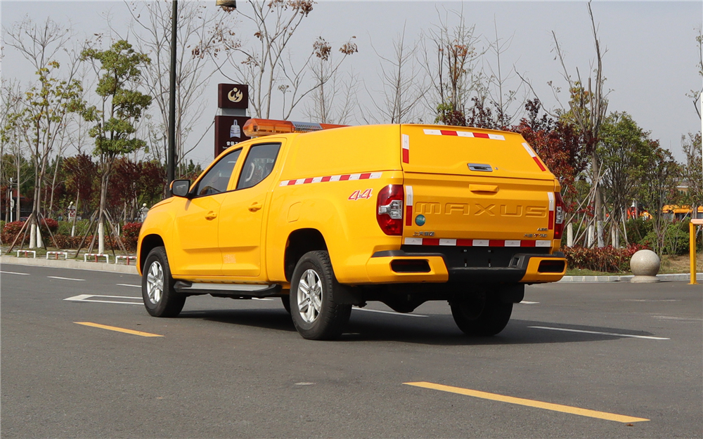 大通皮卡救险车 (6)