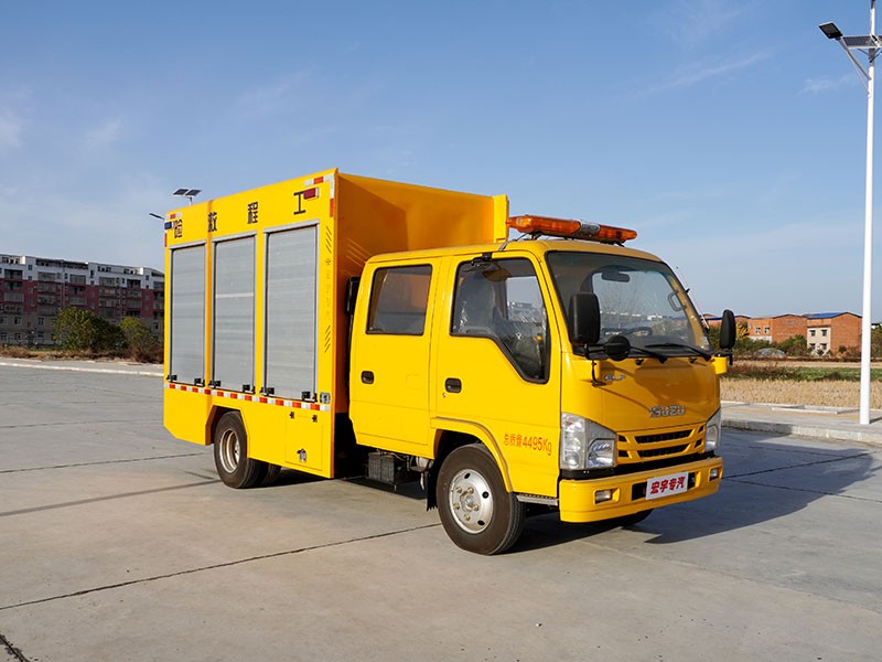 庆铃五十铃救险车